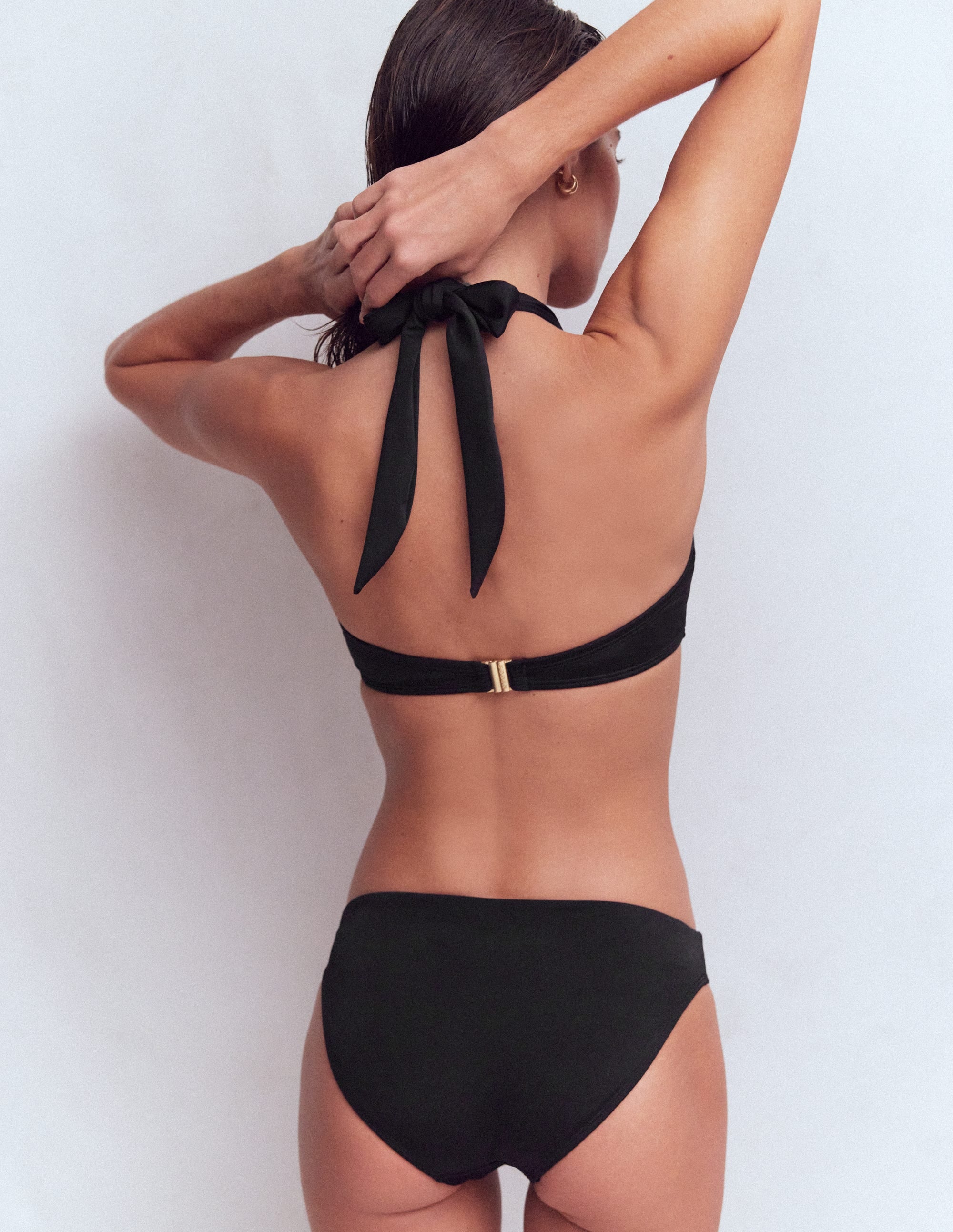 Minori Halter Tie Bikini Top-Black